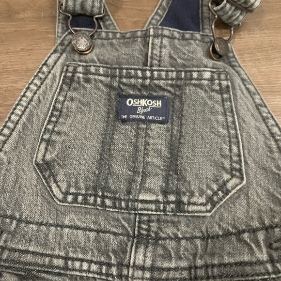 Osh kosh bibs 24m lined - Picture 3 of 4
